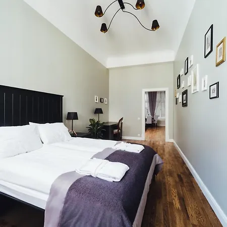 Sherlock Apartments 里加 外观 照片