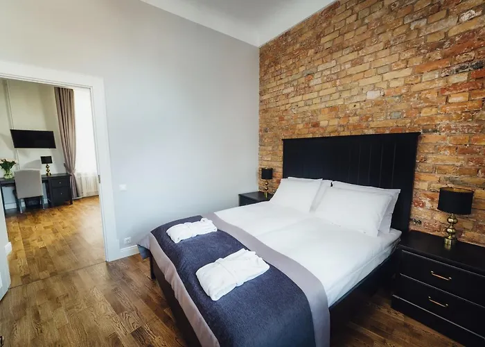 Sherlock Apartments